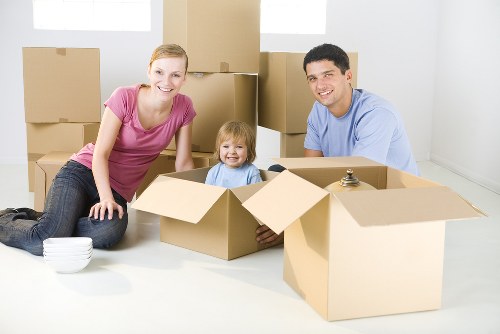 Man With Van Croftonpark local moving service helping with household transport